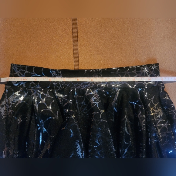 Wicked Web Silver Cheerleader Skirt M *Rare/Discontinued* Blackmilk NWT - Picture 9 of 11